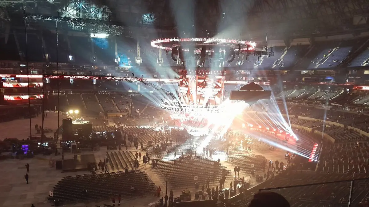 Mat Matters: Old home week at WWE Elimination Chamber