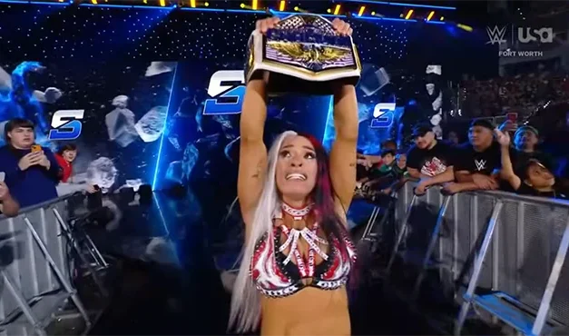 SmackDown: Vega wins gold!
